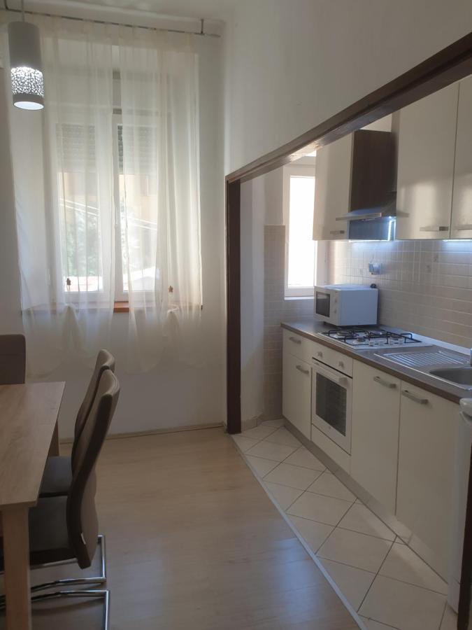 Apartment Ivano Задар Екстер'єр фото